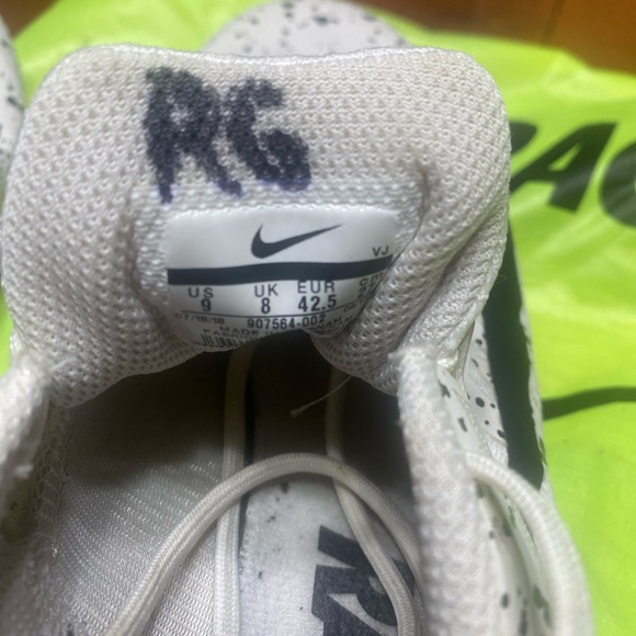 Nike Racing Spike White and Black Speckled - Picture 3 of 6